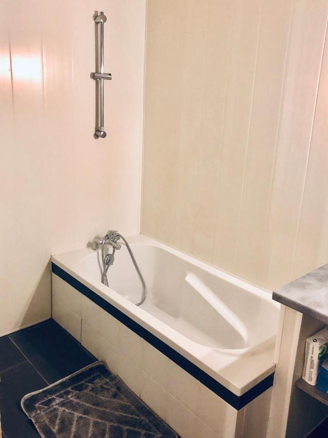 Magnifique Appartement Tout Equipe - 6 Personnes Le Puy-en-Velay Eksteriør billede