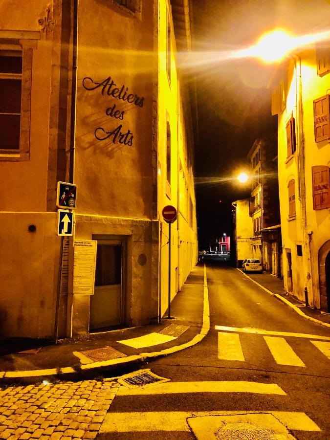 Magnifique Appartement Tout Equipe - 6 Personnes Le Puy-en-Velay Eksteriør billede